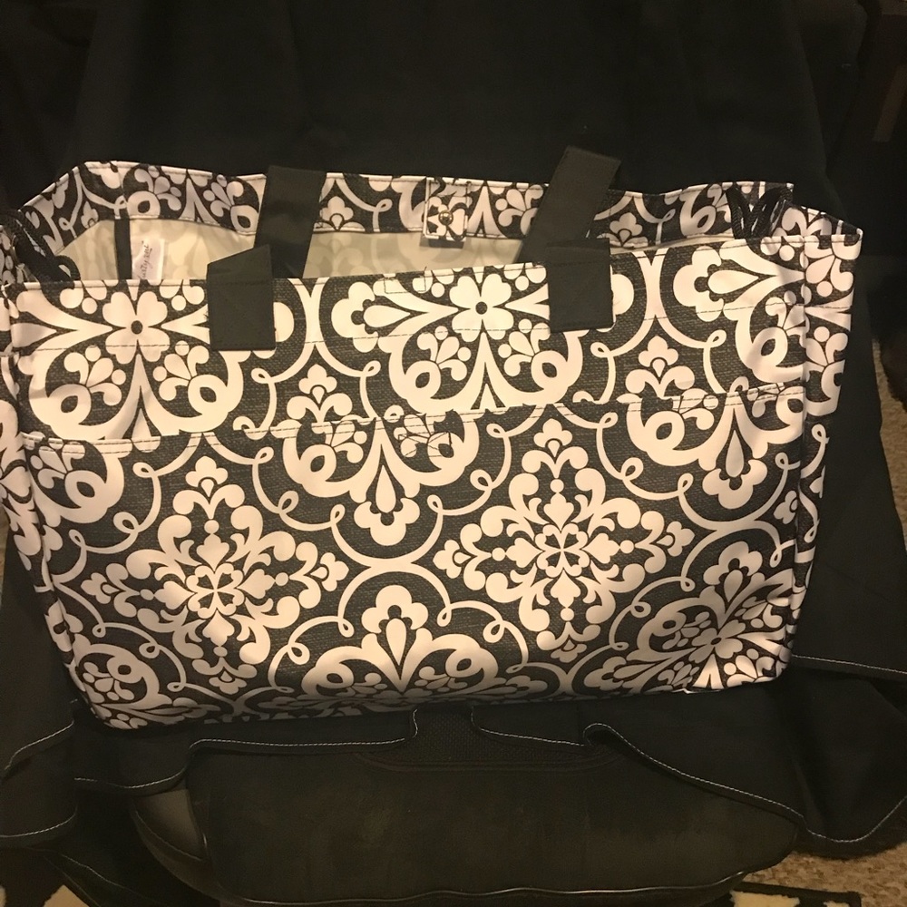 Brand new thirty one soft utility tote